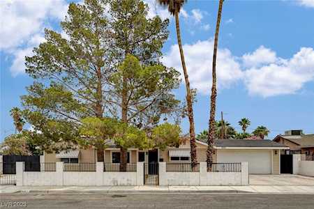 2001 San Jose Ave Las Vegas, NV 89104