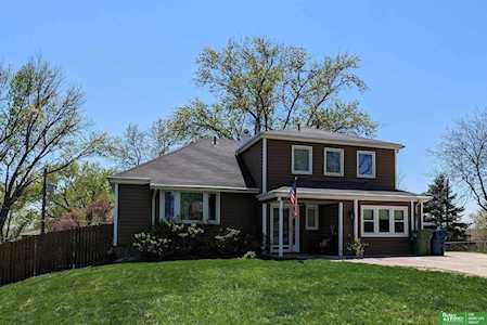 2307 Julie Circle Bellevue, NE 68005