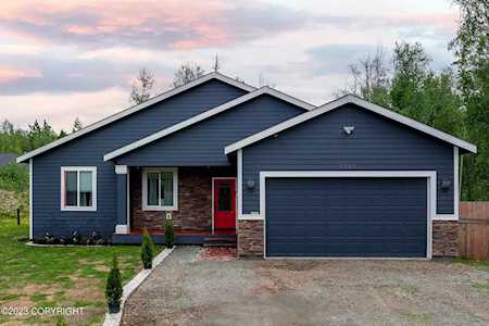 3061 W Wintergreen Dr Wasilla, AK 99654