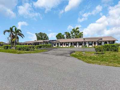929 SW 8th Place #201 Cape Coral, FL 33991