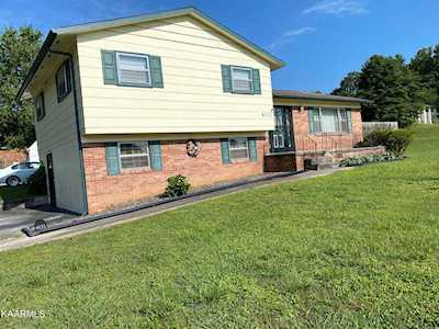 6132 Lilywood Ln Knoxville, TN 37921