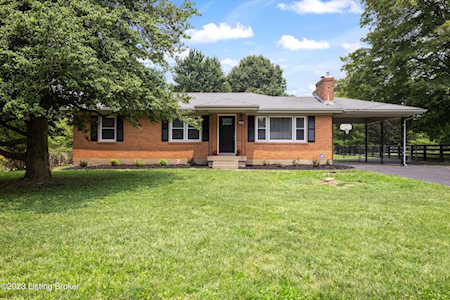 7205 Woodhaven Rd Louisville, KY 40291