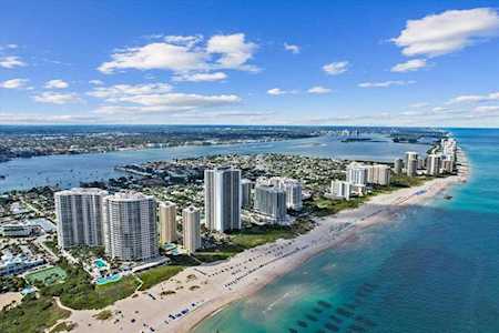 2800 N Ocean Drive #B-7a Singer Island, FL 33404