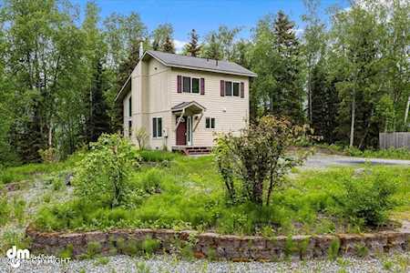 21035 River Park Dr Eagle River, AK 99577