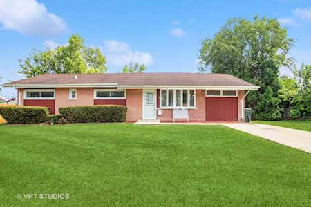 165 Flagstaff Ln Hoffman Estates, IL 60169