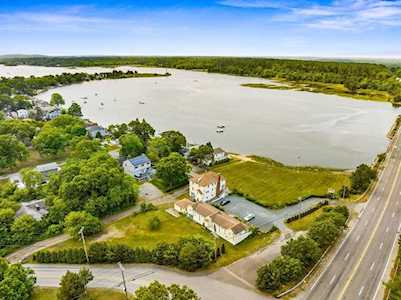 388 Marion Rd Wareham, MA 02571