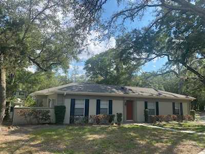 6201 Greenleaf Ln #6201 Temple Terrace, FL 33617