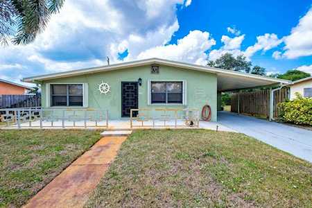 904 W Duval Street Lantana, FL 33462