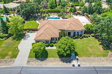 10026 Seattle Slew Lane Elk Grove, CA 95624