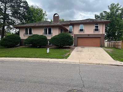 794 S Galena St Denver, CO 80247