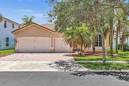 15282 SW 20th St Miramar, FL 33027