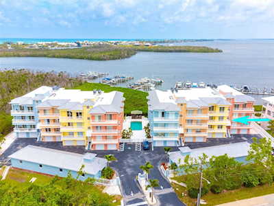 1410 Beach Rd #203 Englewood, FL 34223