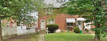 757 West Emaus Ave Allentown, PA 18103