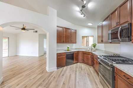4704 W La Madre Way North Las Vegas, NV 89031