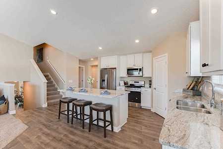 18066 Hidden Creek Trail Lakeville, MN 55044
