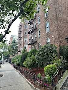 2104 Holland Ave #2E Bronx, NY 10462