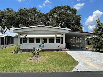 34643 Sweetpea Ln Zephyrhills, FL 33541