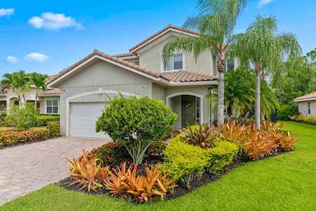 5290 SW Longspur Lane Palm City, FL 34990