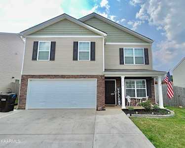 710 Old Towne Loop Dr Seymour, TN 37865