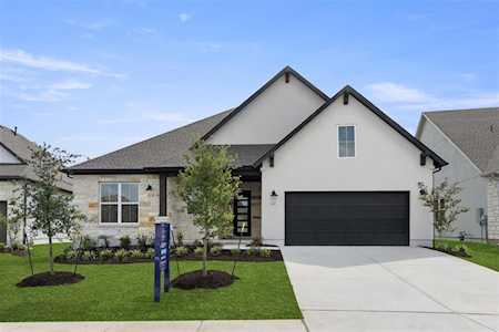 509 Hallwood DR Liberty Hill, TX 78642