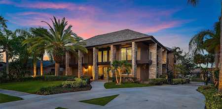 4213 Deepwater Ln Tampa, FL 33615
