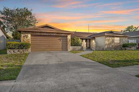 739 Sailfish Dr Brandon, FL 33511