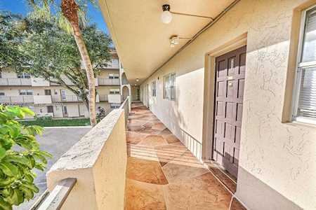 6301 N Falls Cir Dr #203 Lauderhill, FL 33319