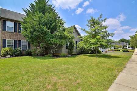 2049 Rolling Meadow Dr Macungie, PA 18062