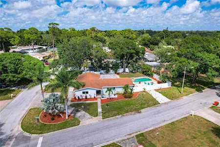 11696 Pinedale Ave Seminole, FL 33772