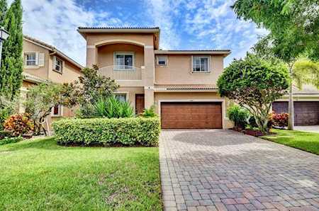 4291 N Magnolia Circle Delray Beach, FL 33445