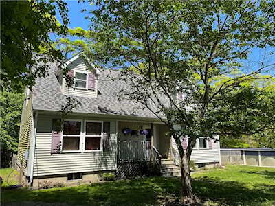 202 Long Hwy Little Compton, RI 02837