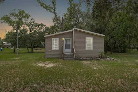 17721 Nicks Dr Spring Hill, FL 34610