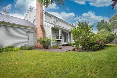 3060 Whitehall St Allentown, PA 18104