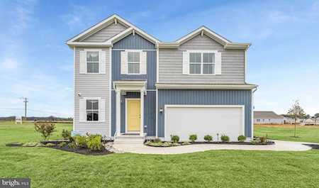 14 Line Ave Felton, DE 19943