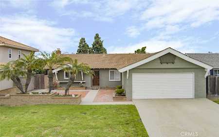 15771 Swan Ln Huntington Beach, CA 92649