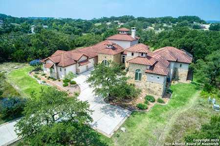 38 Winged Foot Boerne, TX 78006