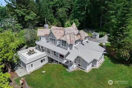 495 NW Old Orchard Way Poulsbo, WA 98370