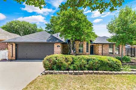 1916 Longhorn Trail Grapevine, TX 76051