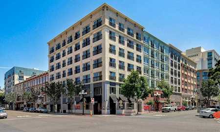 445 Island Ave #607 San Diego, CA 92101