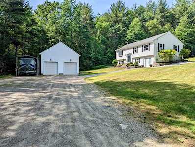 56 Colburn Rd Charlton, MA 01507