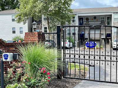 2414 Lake Park Rd Lexington, KY 40502