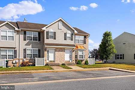 20 Salerno Dr Smyrna, DE 19977