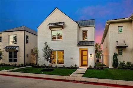 145 Magnolia Lane Westworth Village, TX 76114