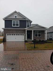 57 Charles Dr Gettysburg, PA 17325