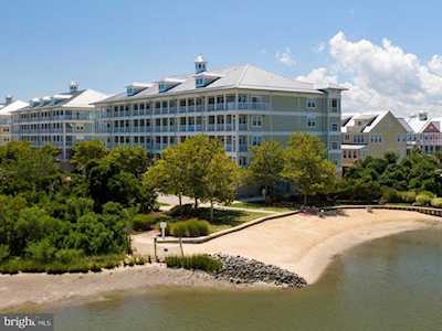 39 Fountain Dr W #4F Ocean City, MD 21842