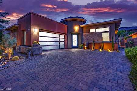 6875 Regency Crest Ave Las Vegas, NV 89148