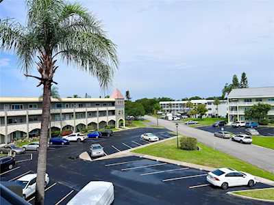 2461 Canadian WAY #53 Clearwater, FL 33763
