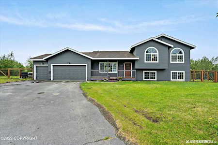 1073 S Settlers Circle Palmer, AK 99645