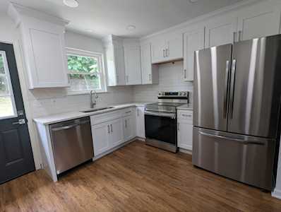 1402 Campbell Cir Nashville, TN 37206