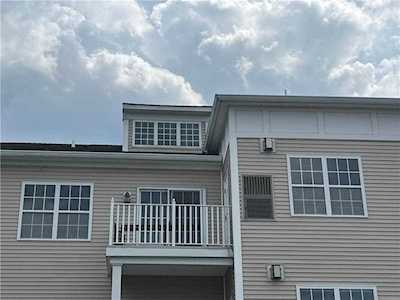 1029 Old Course Ln Easton, PA 18042
